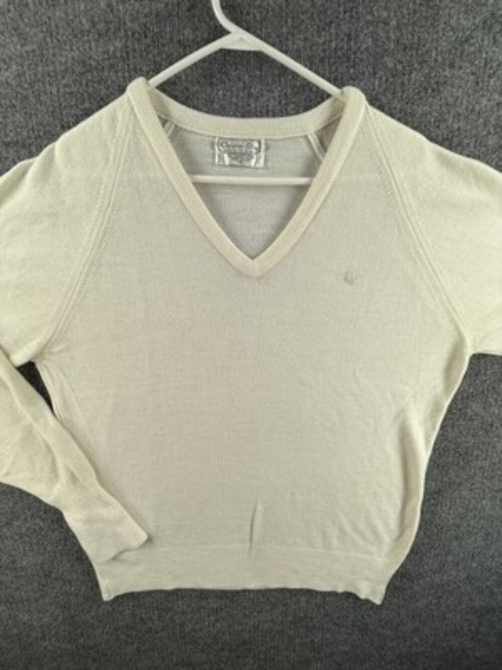 Christian Dior Medium Logo Long Sleeve Ivory USA Acrylic Pullover Men V-Neck